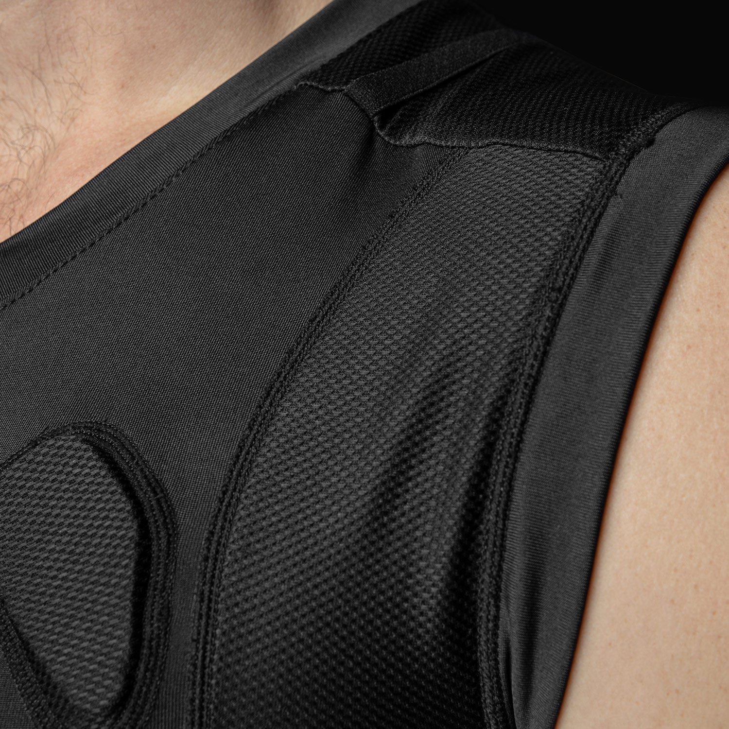 EVS TUG - Impact Vest Black