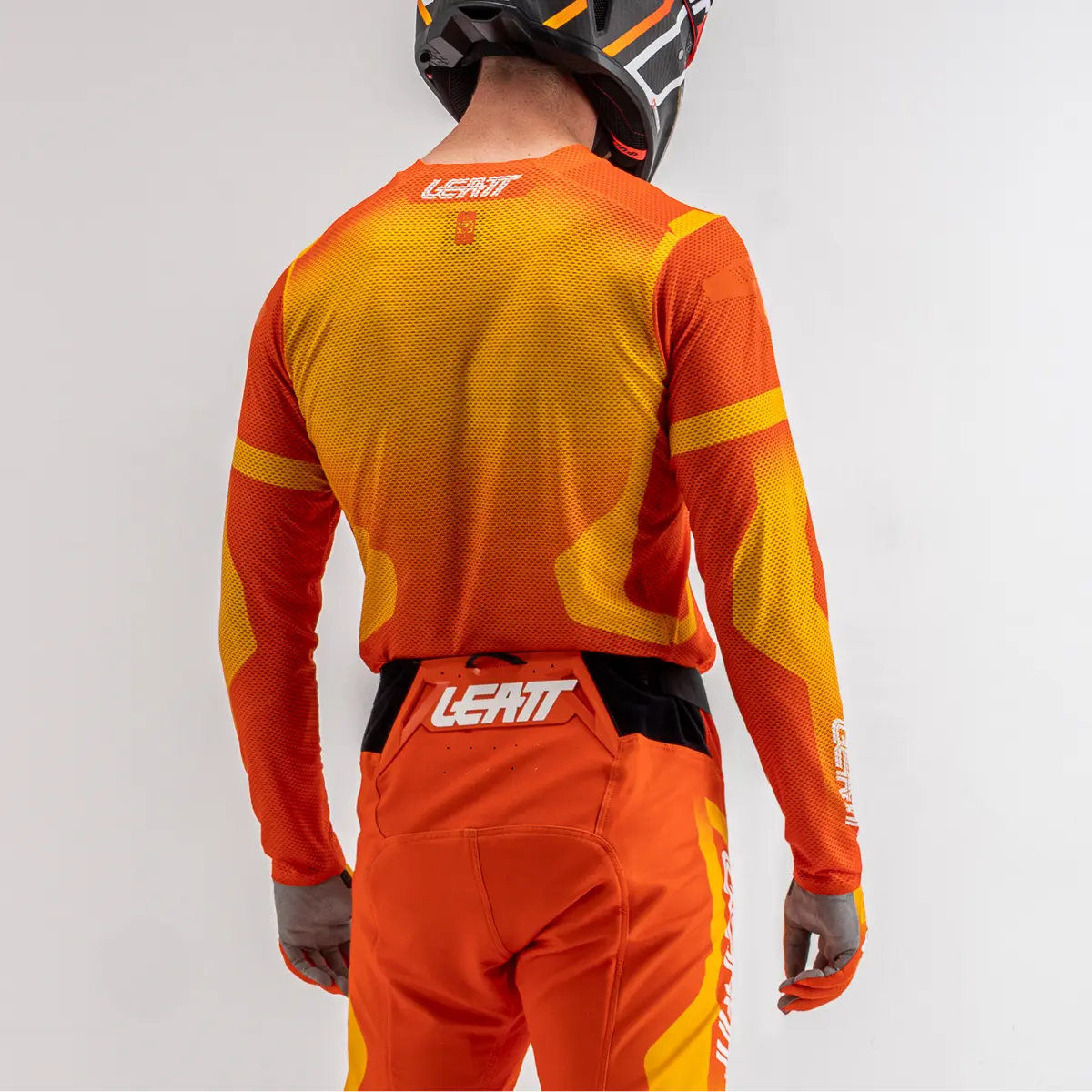 Leatt Moto 5.5 Ultraweld MX Jersey 2025 Flame