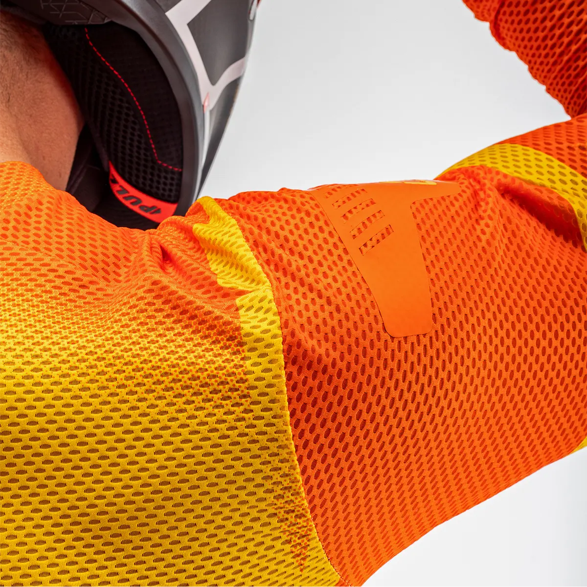 Leatt Moto 5.5 Ultraweld MX Jersey 2025 Flame